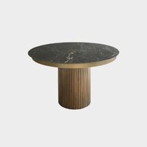 RIFLESSI   300 x 300 px (24)