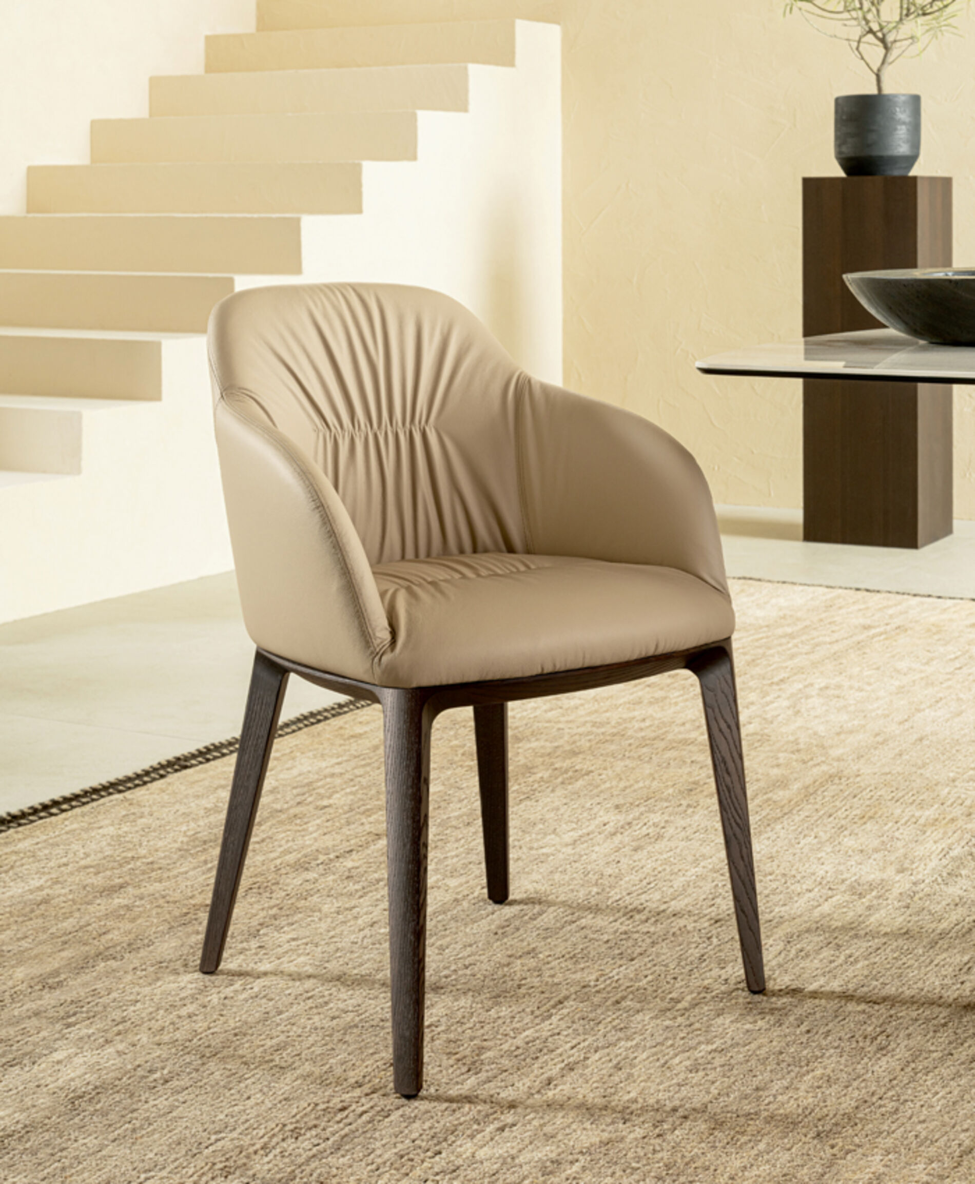sedia moderna pelle